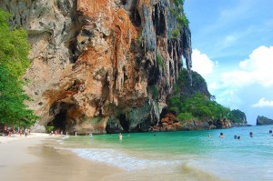 Railay-Beach-map-and-things-to-do-in-Ao-Nang-Krabi-Thailand